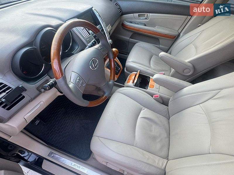 Внедорожник / Кроссовер Lexus RX 2005 в Одессе