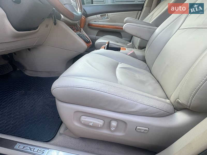 Внедорожник / Кроссовер Lexus RX 2005 в Одессе