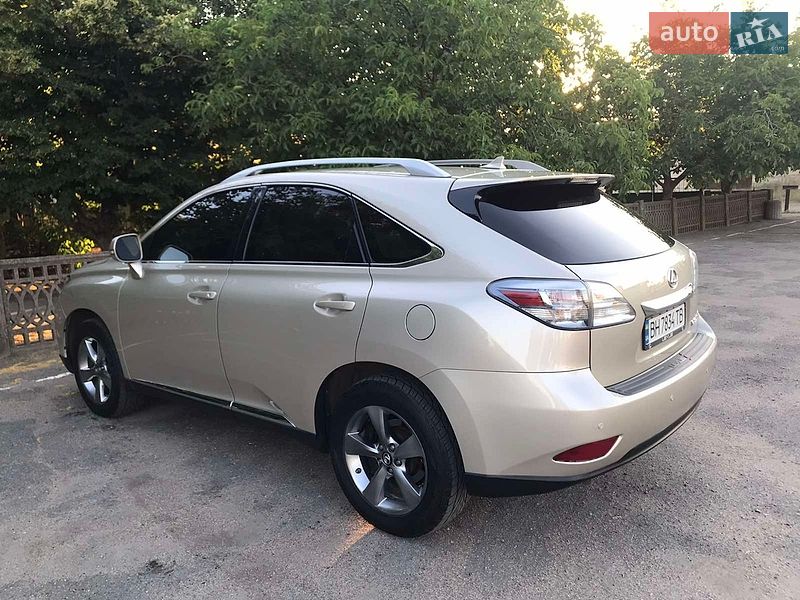 Внедорожник / Кроссовер Lexus RX 2011 в Раздельной