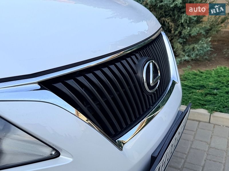 Внедорожник / Кроссовер Lexus RX 2011 в Одессе