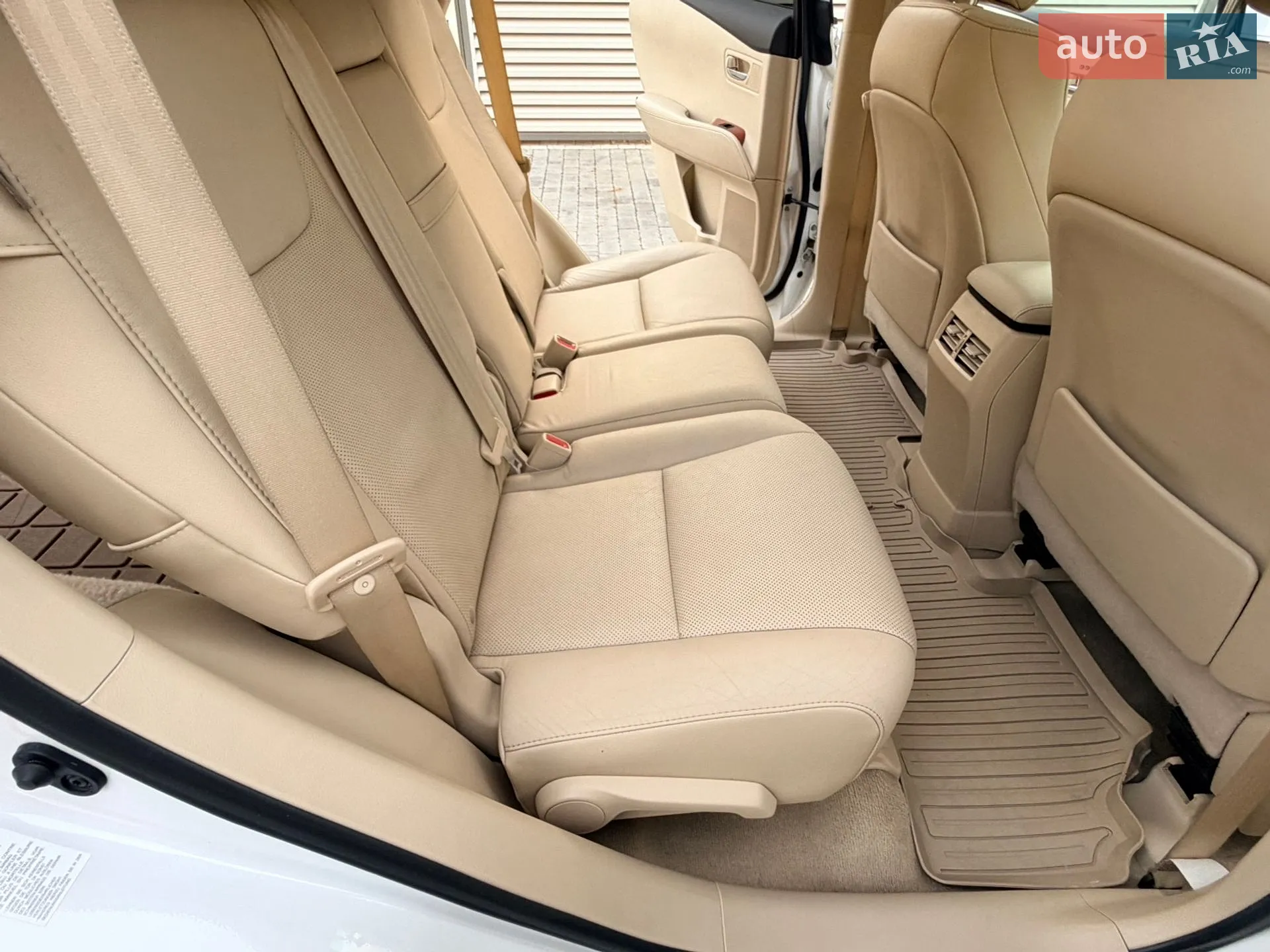 Lexus RX 2011 VIN 2T2BK1BA8BC103122 фото оголошення 83 з 101