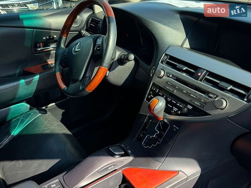 Внедорожник / Кроссовер Lexus RX 2010 в Киеве фото 14 Внедорожник / Кроссовер Lexus RX 2010 в Киеве