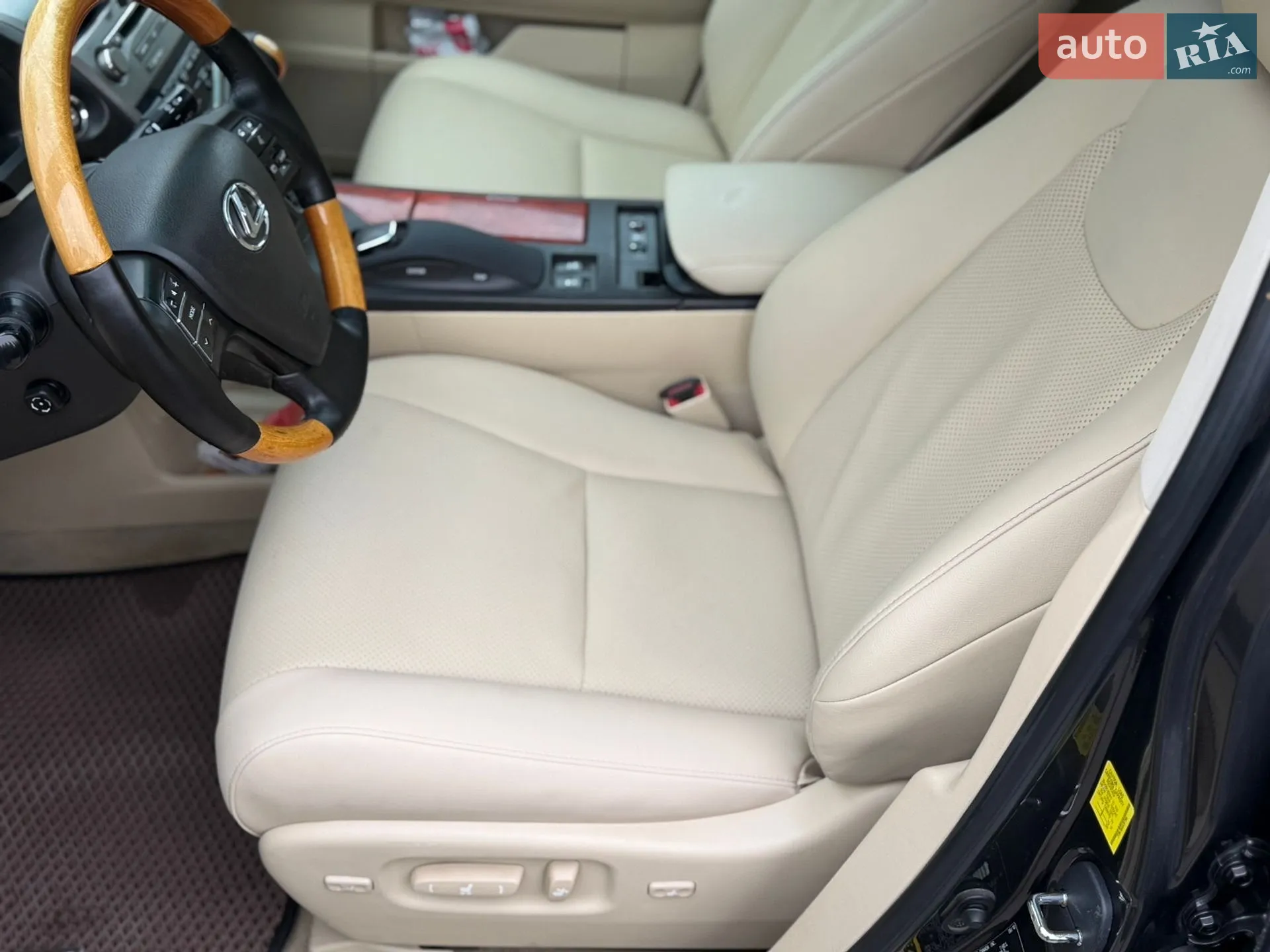 2010 Lexus RX - мініатюра 39