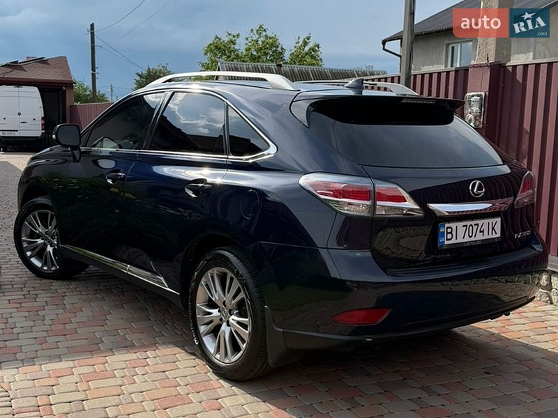 Внедорожник / Кроссовер Lexus RX 2013 в Миргороде