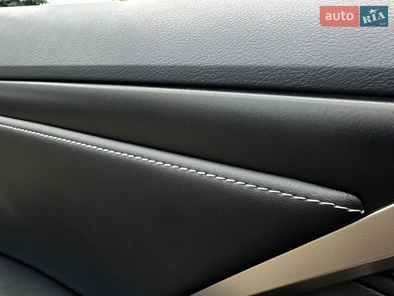Позашляховик / Кросовер Lexus RX 2022 в Рівному