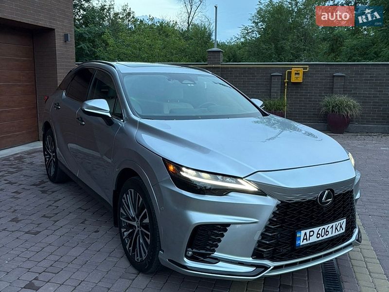 Внедорожник / Кроссовер Lexus RX 2025 в Днепре