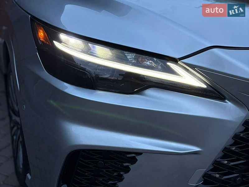 Внедорожник / Кроссовер Lexus RX 2025 в Днепре