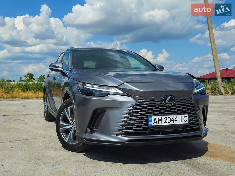 Lexus RX 2023