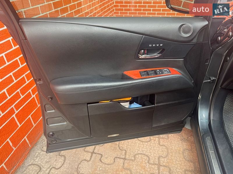 Позашляховик / Кросовер Lexus RX 2010 в Новій Одесі