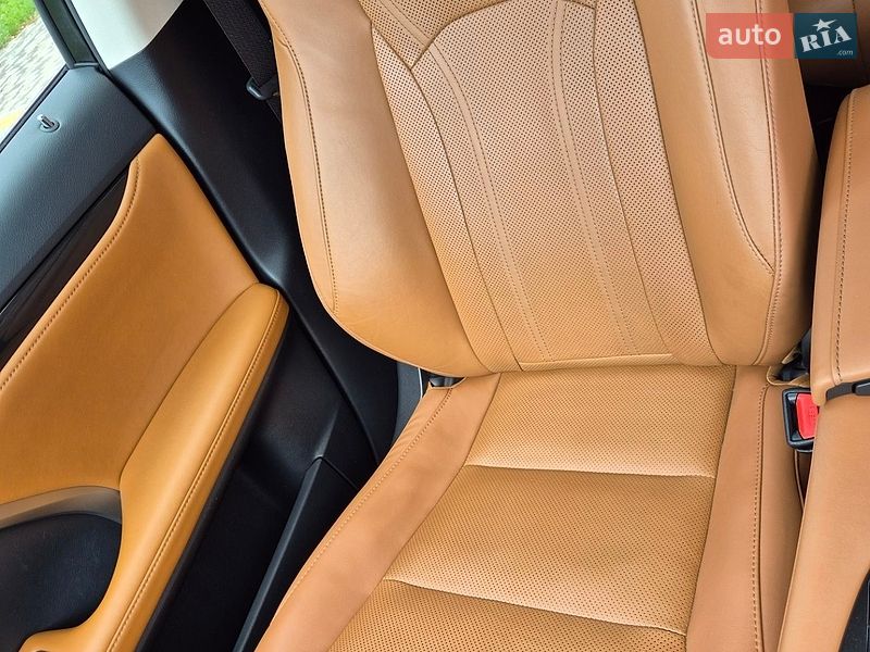 Позашляховик / Кросовер Lexus RX 2019 в Києві фото 21 Позашляховик / Кросовер Lexus RX 2019 в Києві
