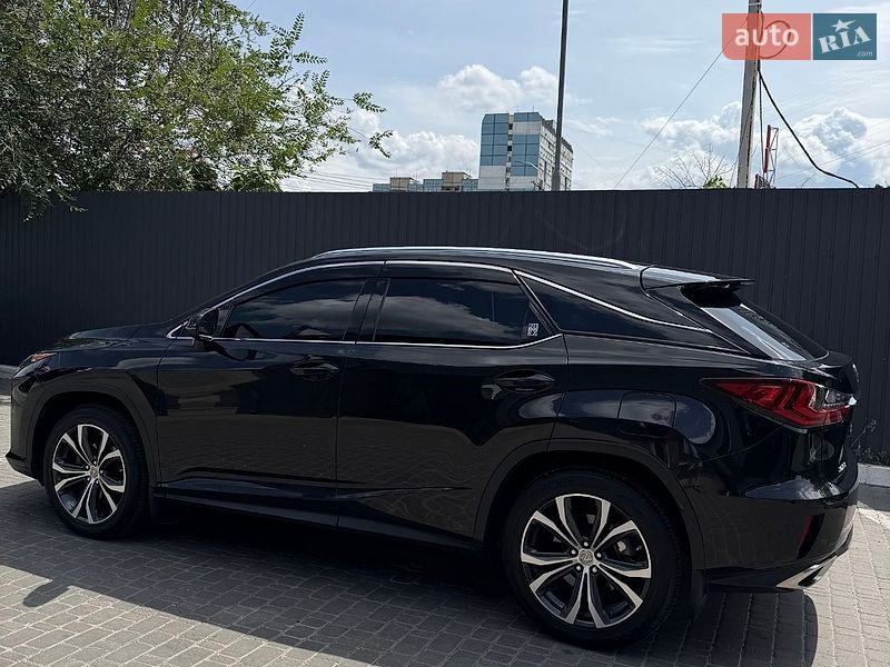 Позашляховик / Кросовер Lexus RX 2017 в Дніпрі
