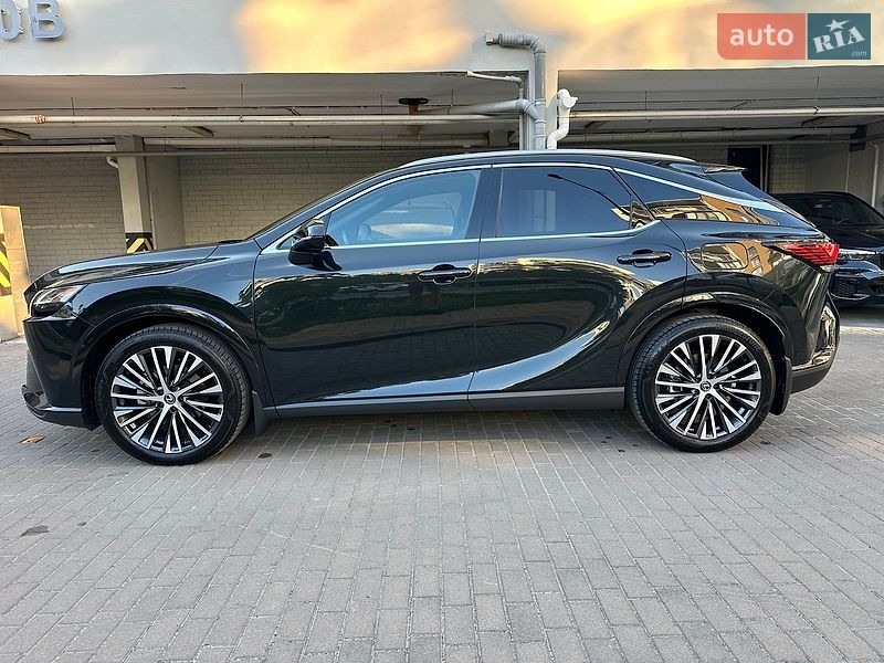 Внедорожник / Кроссовер Lexus RX 2024 в Киеве
