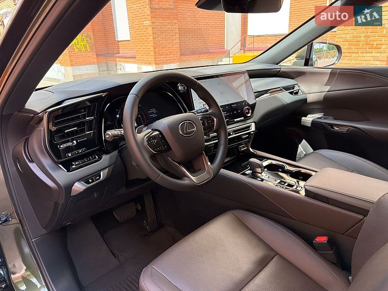 Внедорожник / Кроссовер Lexus RX 2025 в Киеве
