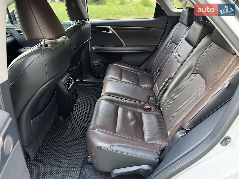 Внедорожник / Кроссовер Lexus RX 2016 в Днепре