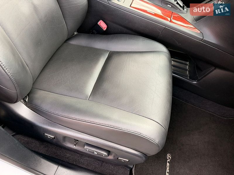 Позашляховик / Кросовер Lexus RX 2010 в Києві фото 11 Позашляховик / Кросовер Lexus RX 2010 в Києві
