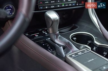 Позашляховик / Кросовер Lexus RX 2021 в Львові