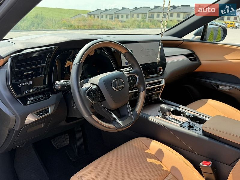 Внедорожник / Кроссовер Lexus RX 2024 в Тернополе