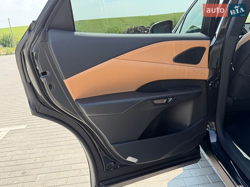 Внедорожник / Кроссовер Lexus RX 2024 в Тернополе