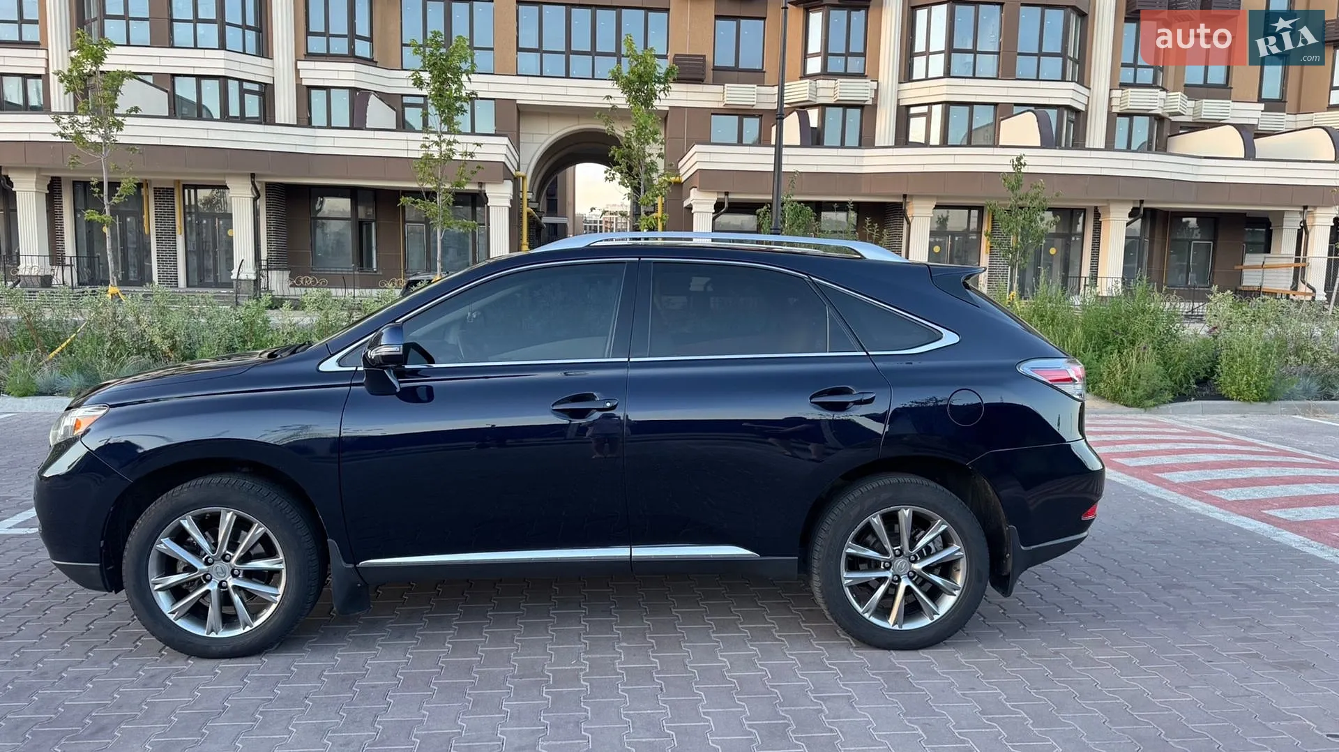 2010 Lexus RX - мініатюра 4
