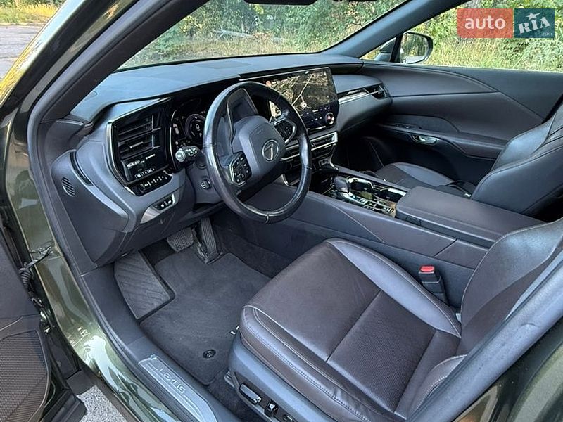 Позашляховик / Кросовер Lexus RX 2023 в Черкасах фото 15 Позашляховик / Кросовер Lexus RX 2023 в Черкасах