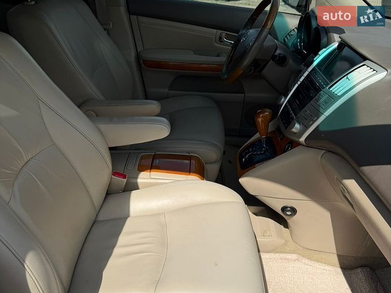 Позашляховик / Кросовер Lexus RX 2008 в Києві