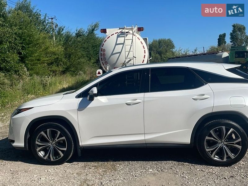 Позашляховик / Кросовер Lexus RX 2018 в Кривому Розі