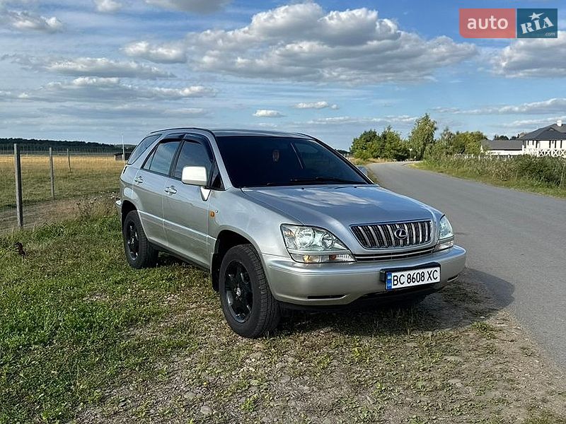 Позашляховик / Кросовер Lexus RX 2002 в Дрогобичі