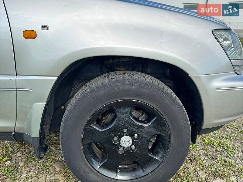 Позашляховик / Кросовер Lexus RX 2002 в Дрогобичі