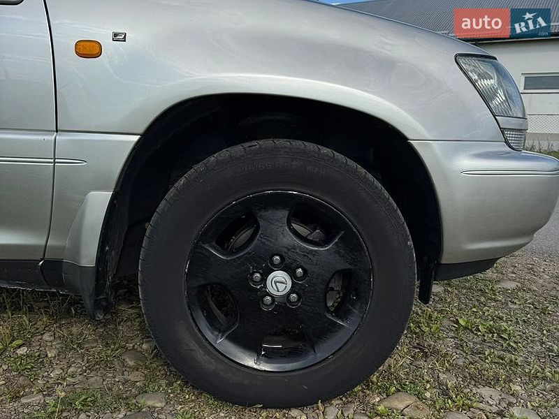 Позашляховик / Кросовер Lexus RX 2002 в Дрогобичі