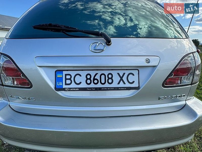 Позашляховик / Кросовер Lexus RX 2002 в Дрогобичі