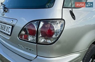 Позашляховик / Кросовер Lexus RX 2002 в Дрогобичі