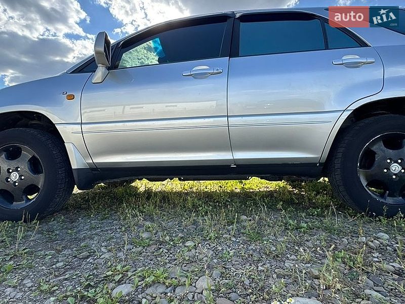 Позашляховик / Кросовер Lexus RX 2002 в Дрогобичі
