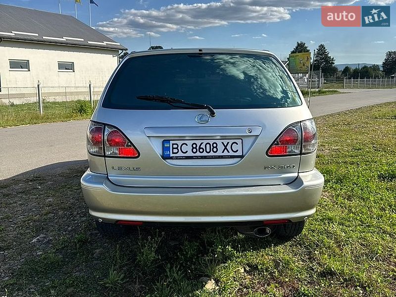 Позашляховик / Кросовер Lexus RX 2002 в Дрогобичі