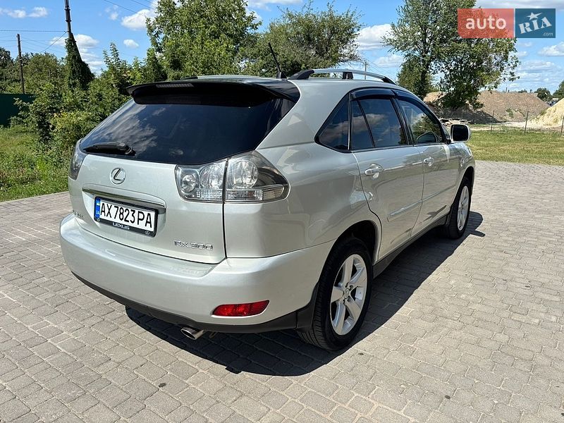 Внедорожник / Кроссовер Lexus RX 2003 в Гадяче