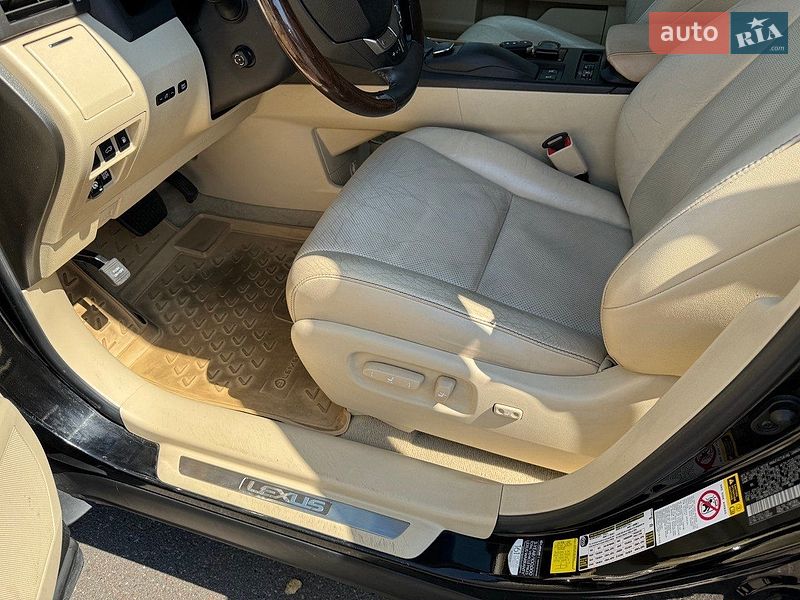 Позашляховик / Кросовер Lexus RX 2013 в Києві фото 14 Позашляховик / Кросовер Lexus RX 2013 в Києві