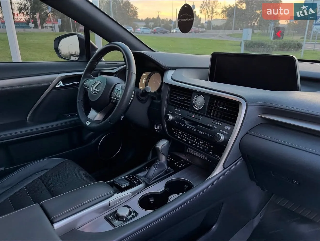 2018 Lexus RX - мініатюра 15
