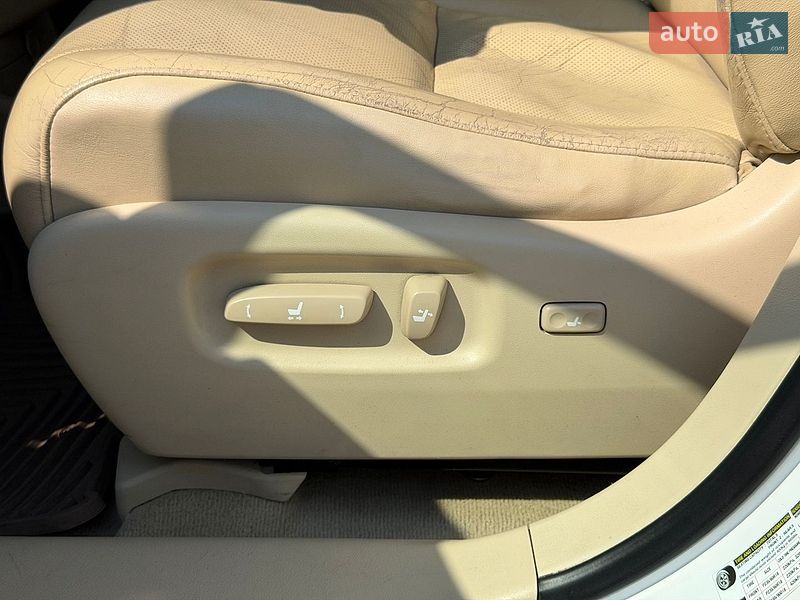 Внедорожник / Кроссовер Lexus RX 2011 в Львове