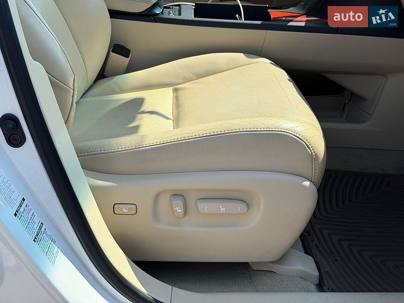 Внедорожник / Кроссовер Lexus RX 2011 в Львове