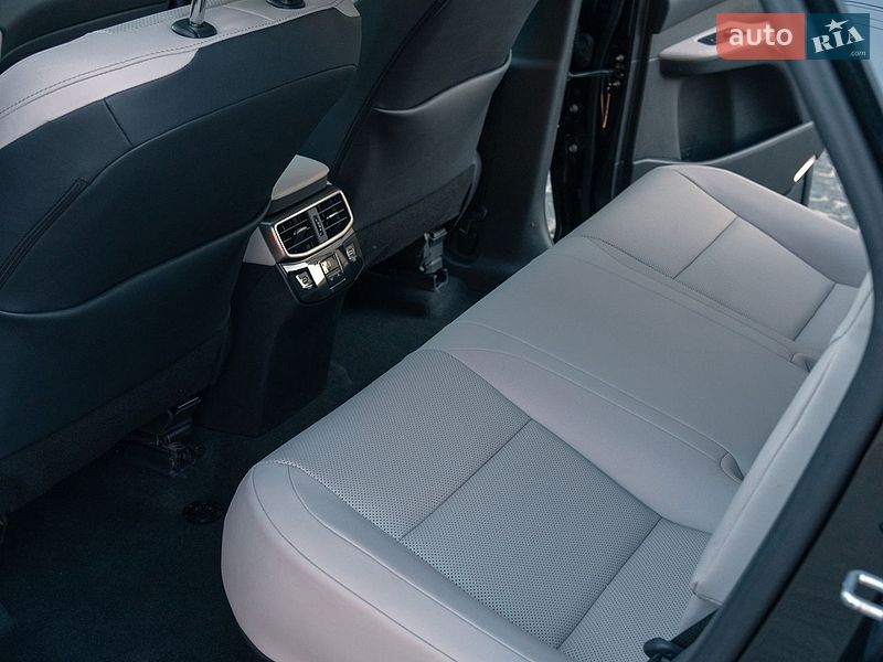 Внедорожник / Кроссовер Lexus RX 2023 в Днепре