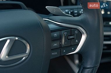 Внедорожник / Кроссовер Lexus RX 2023 в Днепре