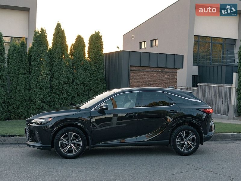 Внедорожник / Кроссовер Lexus RX 2023 в Днепре