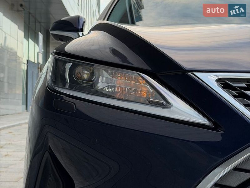 Внедорожник / Кроссовер Lexus RX 2022 в Харькове