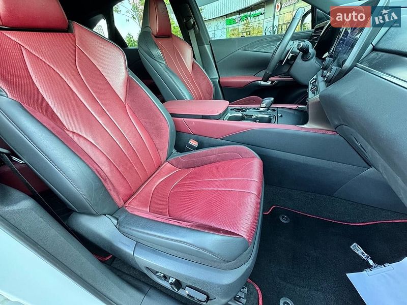 Внедорожник / Кроссовер Lexus RX 2023 в Киеве