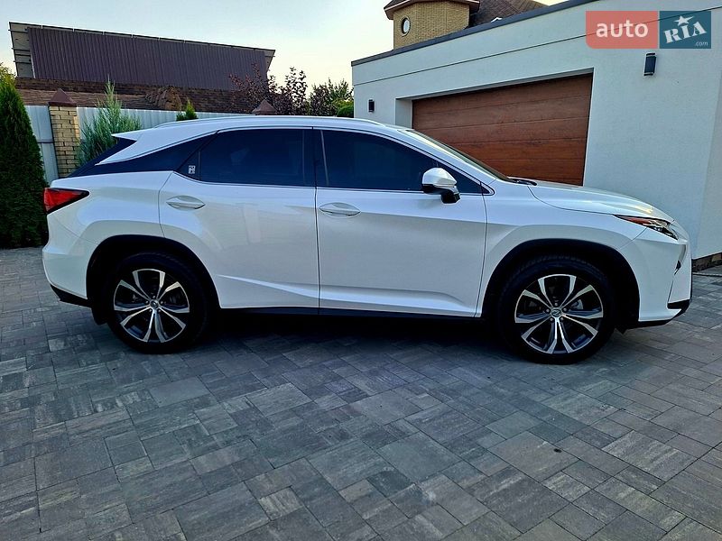 Позашляховик / Кросовер Lexus RX 2017 в Охтирці