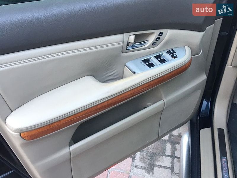 Позашляховик / Кросовер Lexus RX 2004 в Києві