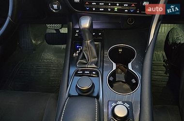 Внедорожник / Кроссовер Lexus RX 2017 в Днепре