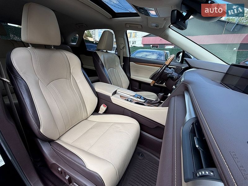 Внедорожник / Кроссовер Lexus RX 2017 в Киеве