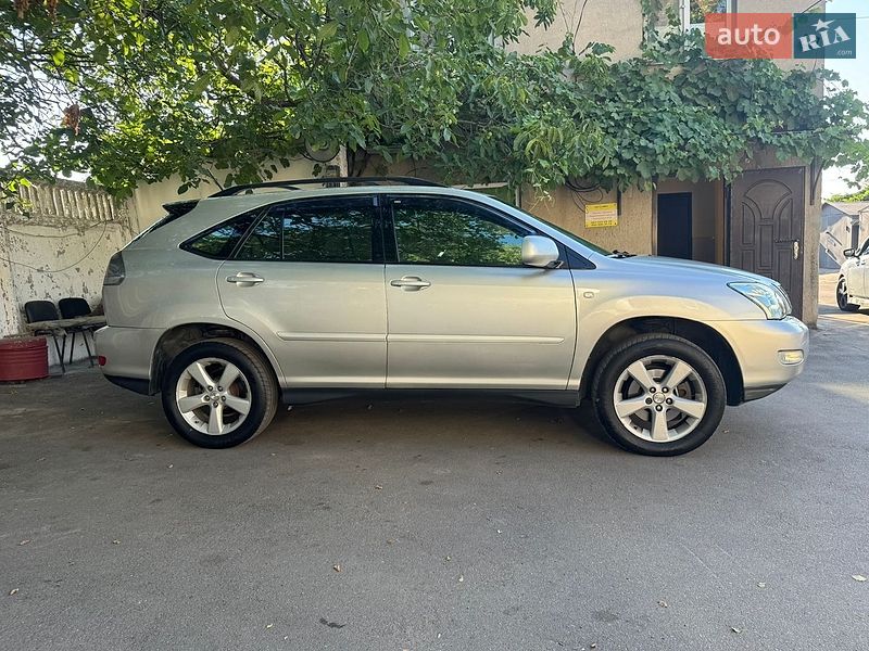 Внедорожник / Кроссовер Lexus RX 2003 в Одессе