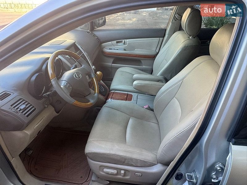 Внедорожник / Кроссовер Lexus RX 2003 в Одессе