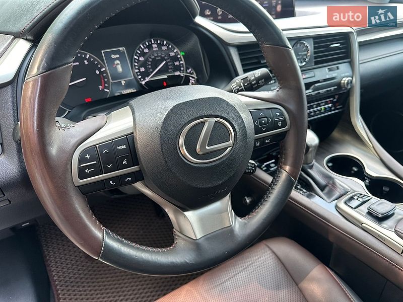 Внедорожник / Кроссовер Lexus RX 2016 в Киеве
